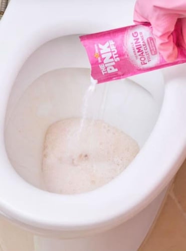 منظف مرحاض بميزة الرغوة ذا بينك ستاف