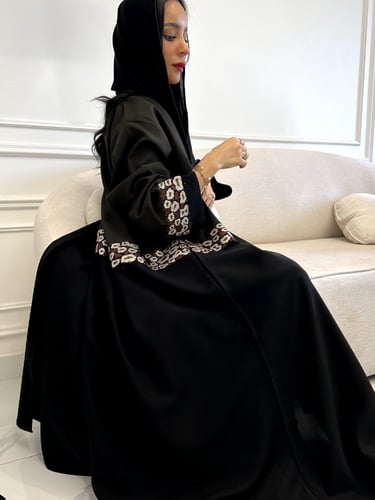 عباية الفهدة