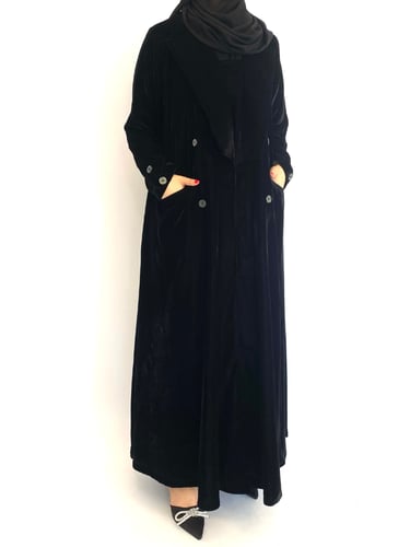 عباية مَلَمَس