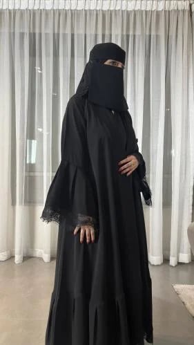 عباية قمرة