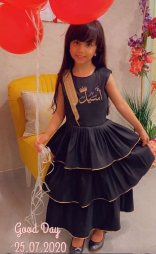 فستان بناتي بالاسم