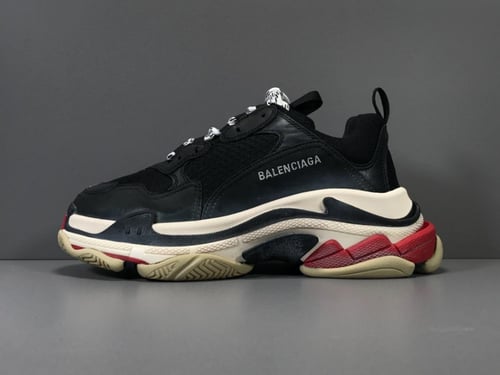 Balenciaga Triple S