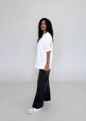 تيشرت النخله السعوديه بتصميم أنيق