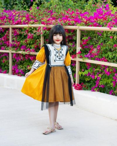 فستان جنوبي بلون اصفر