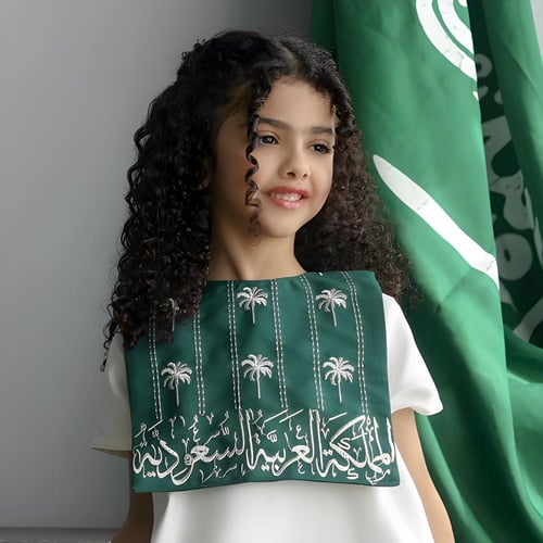 فستان وطني مع شال