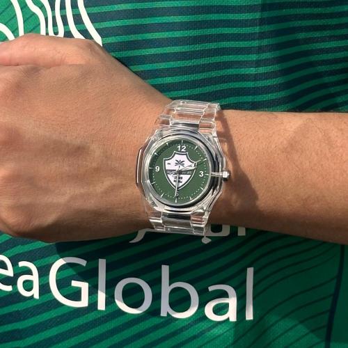 ساعة الاهلي لون شفاف