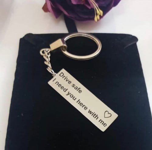 ميدالية ليزر مع قلب