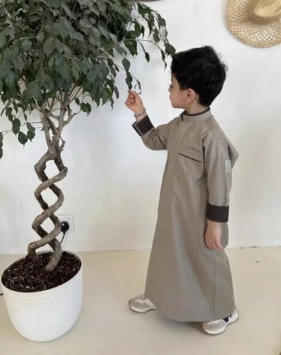 ثوب الاحصنة بتصميم أنيقة