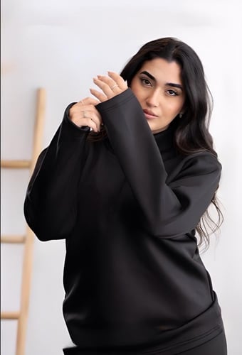 سويتر النصر لون أسود