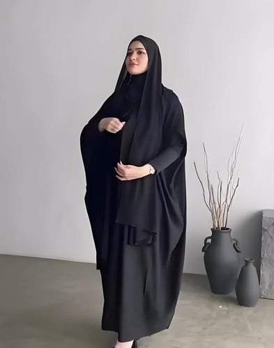 عباية العمرة بشكل جديد