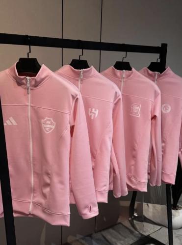 جاكيت ناديك المفضل الوردي