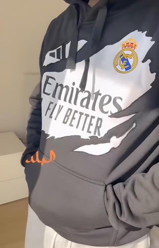 هودي ممزوج مع تيشيرت ناديك المفضل تصميم جديد