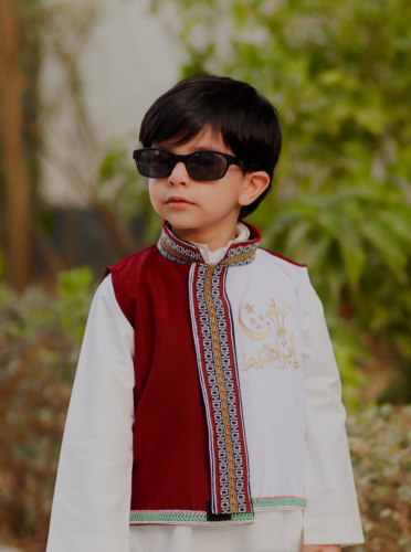 سديري عنابي ممزوج بنقوش السدو