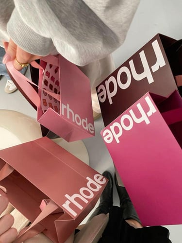 مجموعة رود للقلوسات /the scented peptide lip tint...