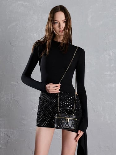 حقيبة أروين المبطنة ماركة تشارلز اند كيث