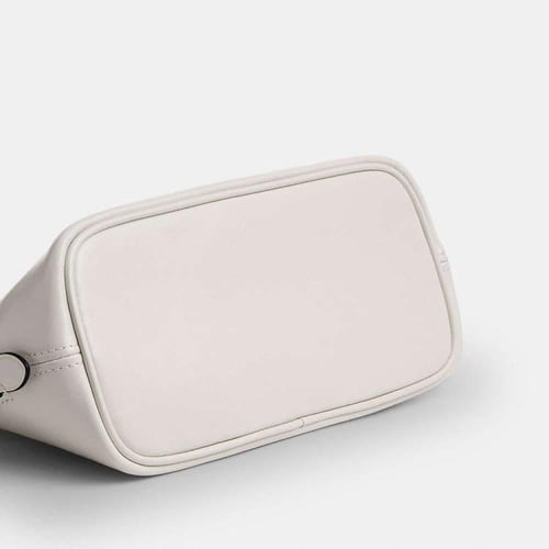 حقيبة لارا الصغيرة -ماركة كوتش