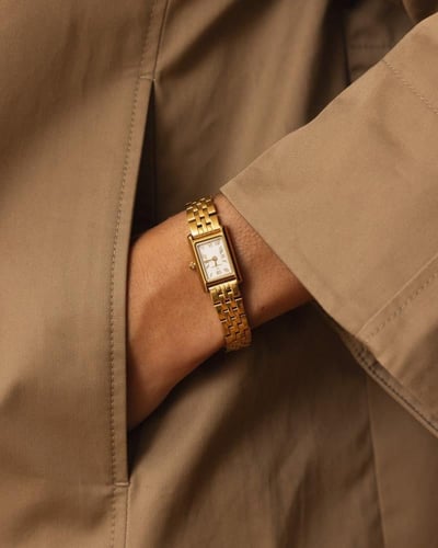 ساعة صغيرة-موكبيرغ