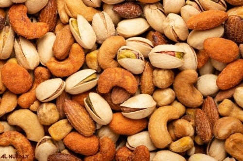 مكسرات مشكلة