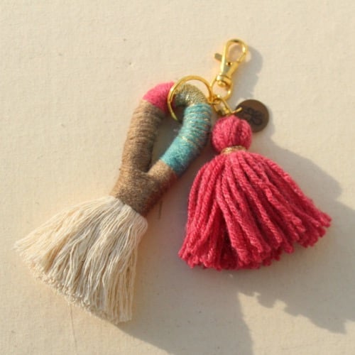 فيه منها ألوان .. رقم المنتج 160