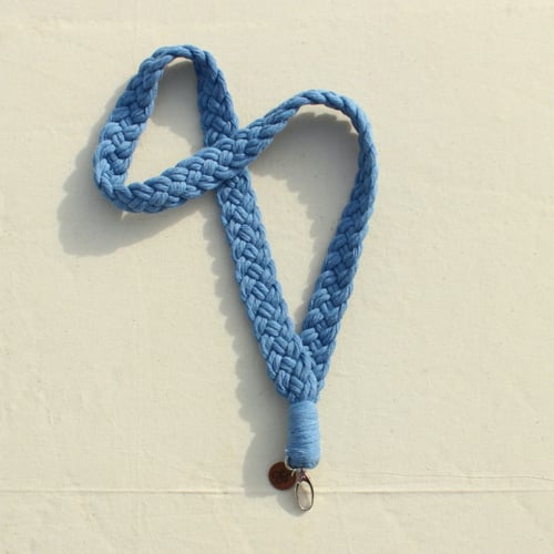 فيه منها ألوان .. رقم المنتج 221