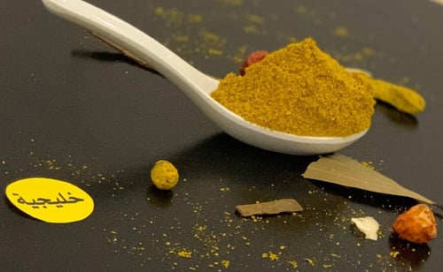 بوكس بهار كبير 12 حبه من كل نوع 4 حبات