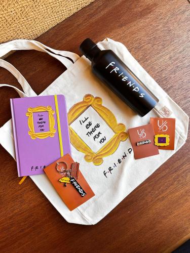 هدية لكل المناسبات - مجموعة فرندز 5 قطع