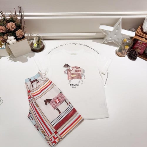 طقم ولادي صيفي من قطعتين