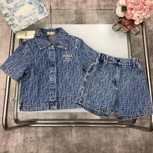 طقم ولادي جينز ازرق