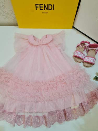 فستان تل بناتي باللون الوردي المميز