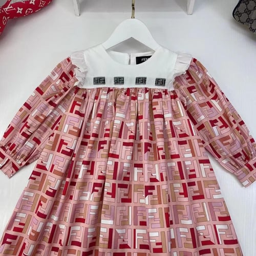 فستان مميز جدا بالوان جميله