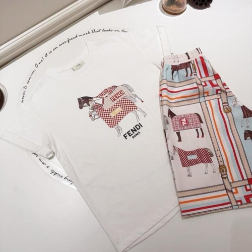 طقم ولادي صيفي من قطعتين