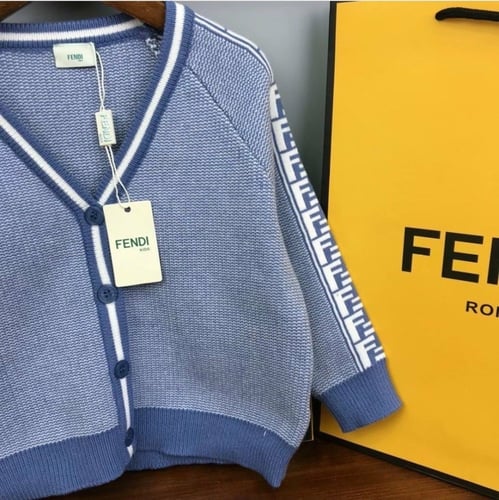 جاكيت شتوي اللون الازرق