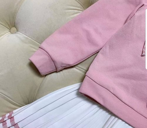 طقم أنيق وفخم