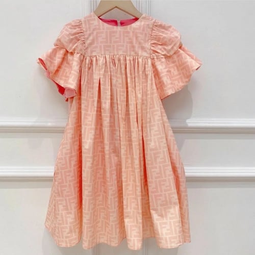 فستان بناتي بتفاصيل أنيقه وجيوب مخفيه