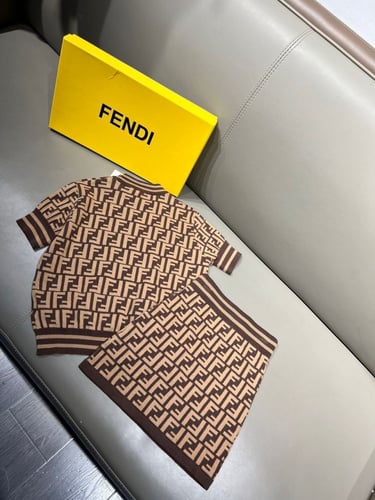 تيور بناتي أنيق ومميز من قطعتين