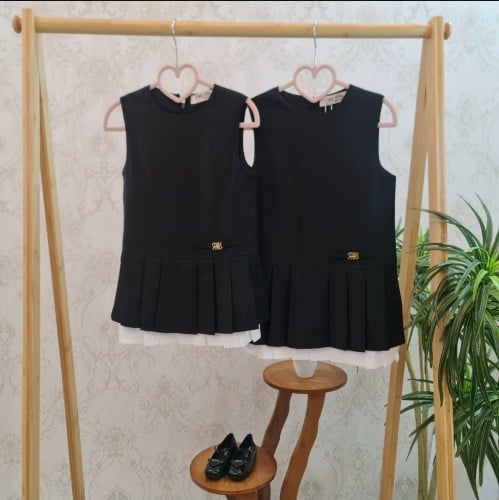 فستان بناتي ناعم وأنيق