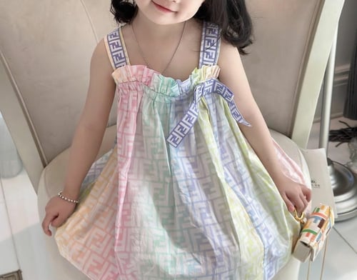 فستان بناتي صيفي بألوان جميلة