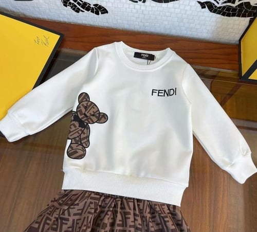 تيور بناتي جميل اللون بني