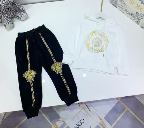 طقم من قطعتين أنيق