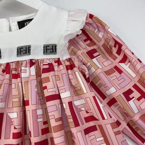 فستان مميز جدا بالوان جميله