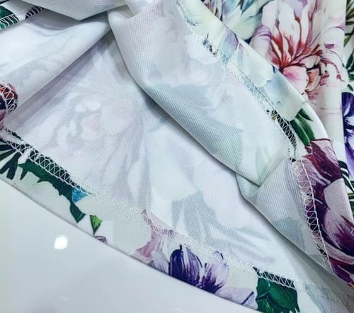 فستان ذات اكمام طويله جميلة