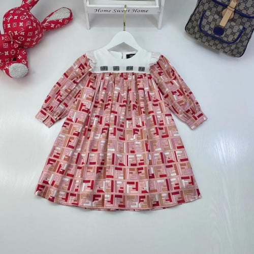 فستان مميز جدا بالوان جميله