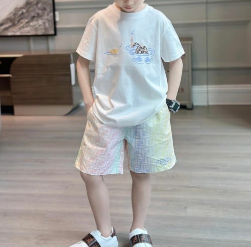 طقم جميل جدا من قطعتين