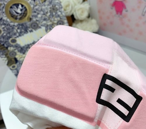 بلوزة [ مقاسات البلوزة كبيرة ]