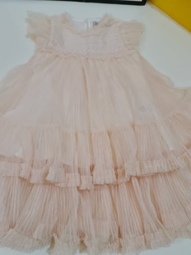 فستان بناتي من طبقات التل الفخمه جدا