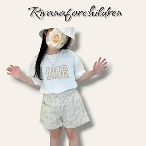 طقم شورت بناتي وردي فاتح