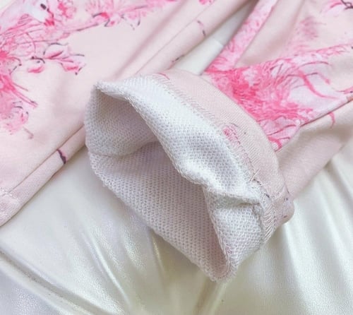 طقم بناتي من قطعتين