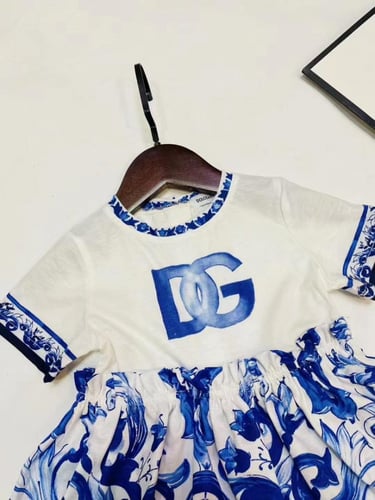 فستان بناتي ناعم