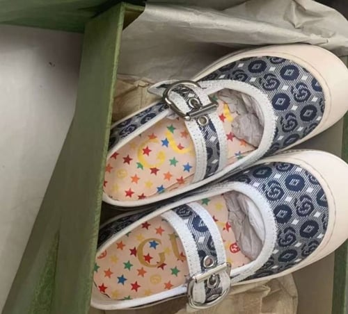 حذاء كحلي بناتي أنيق ومميز