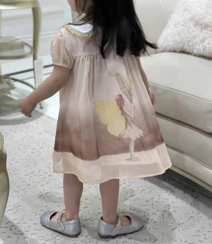 فستان بناتي بتفاصيل جميله مع اللون الذهبي الانيق